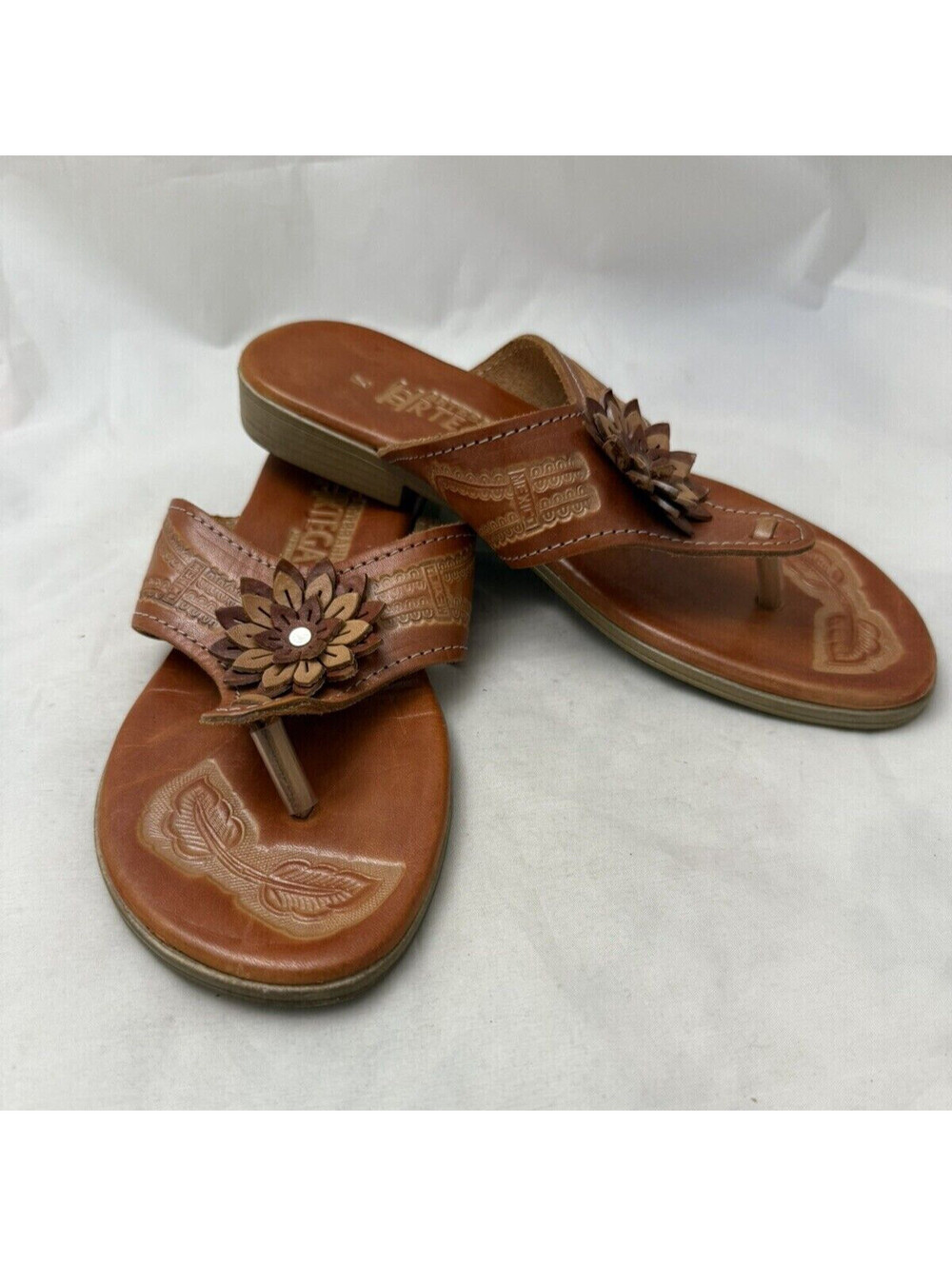 Artesanias Ortega's Women's Tooled Leather Thong Sandals Size 10 42